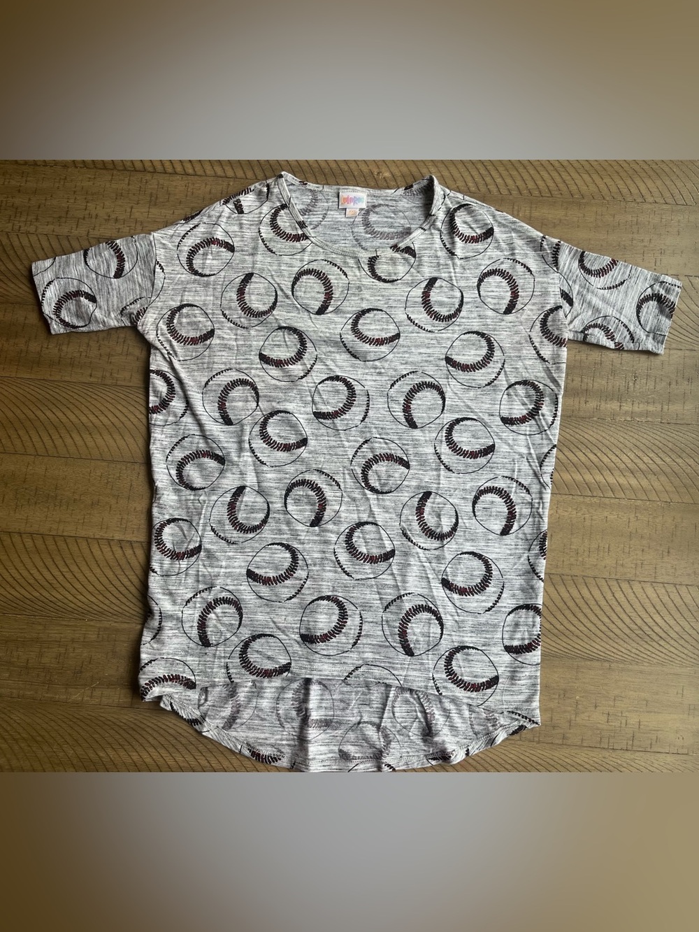 LuLaRoe Oversized Short Sleeve Baseball Print Top Women's Size XXS Rare Print